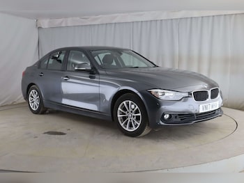 Used BMW 3 Series 2017 for sale - 77809773: Photo