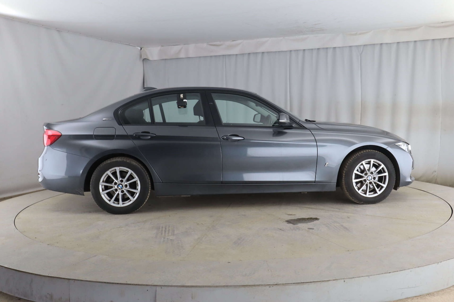 Used BMW 3 Series 2017 for sale - 77809773: Photo 4