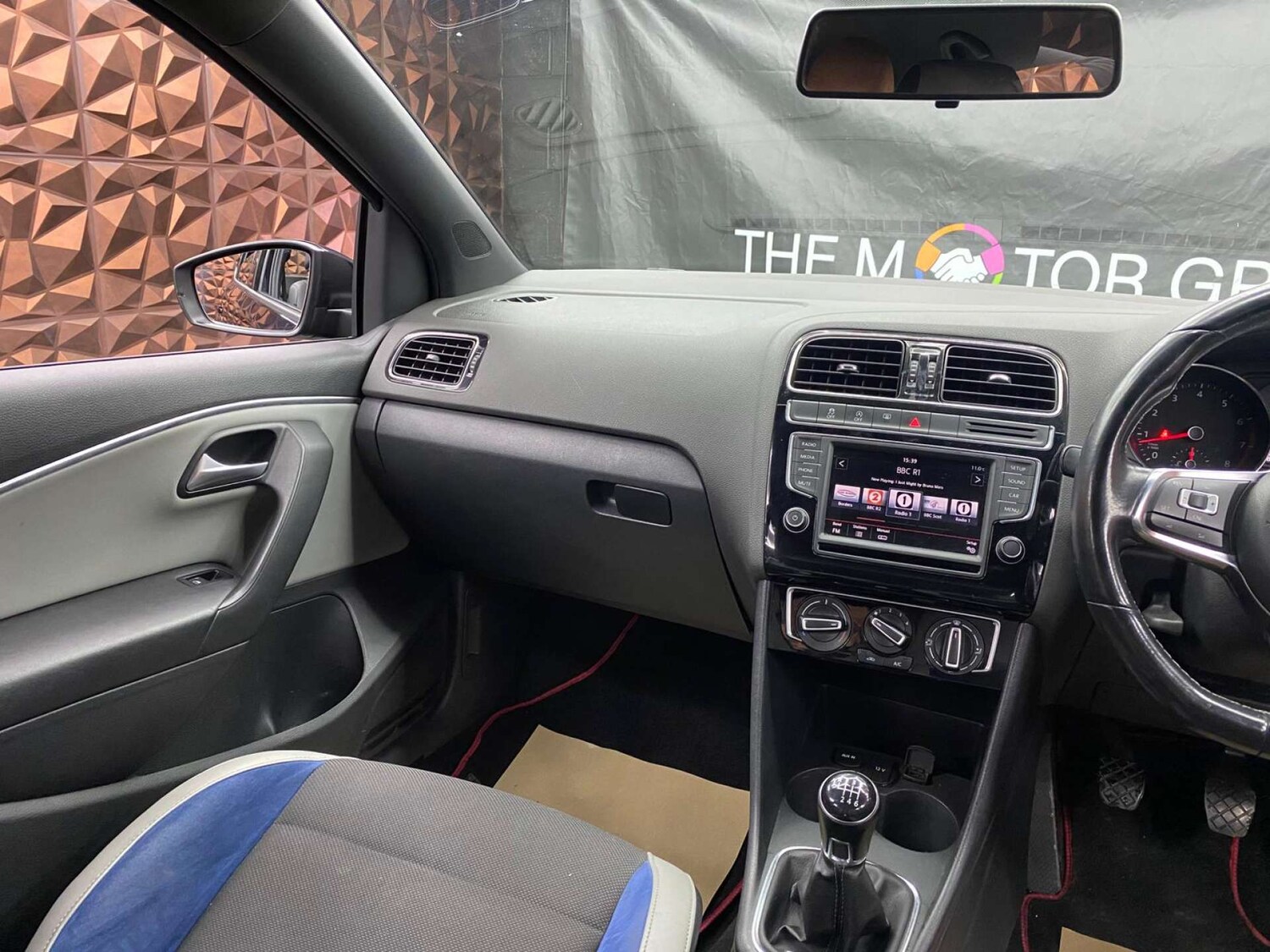 Used Volkswagen Polo 2015 for sale - 77745443: Photo 8