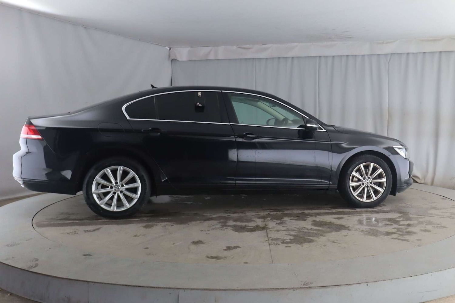 Used Volkswagen Passat 2019 for sale - 77033686: Photo 4
