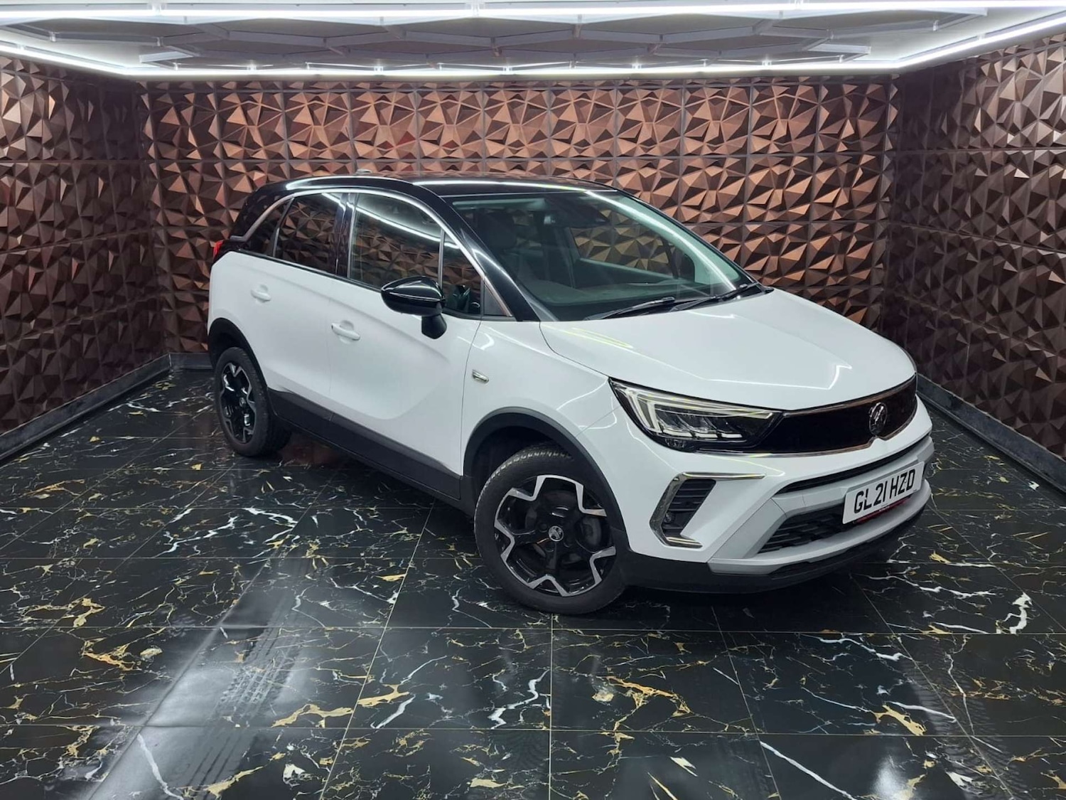 Used Vauxhall Crossland 2021 for sale - 77151204: Photo 1