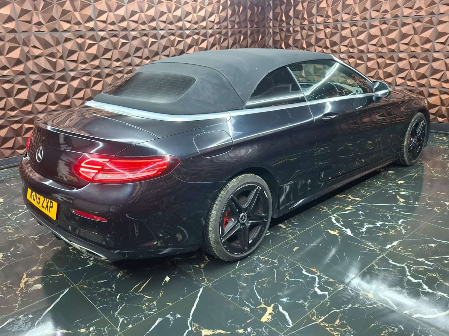 Used Mercedes-Benz C Class 2019 for sale - 76921439: Photo 12