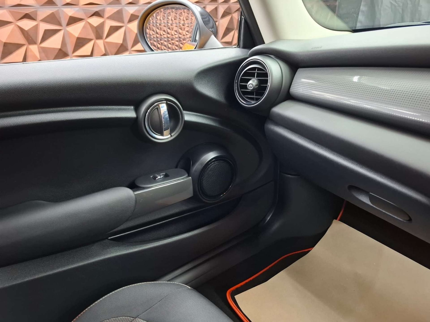 Used MINI Hatch 2017 for sale - 77617085: Photo 10