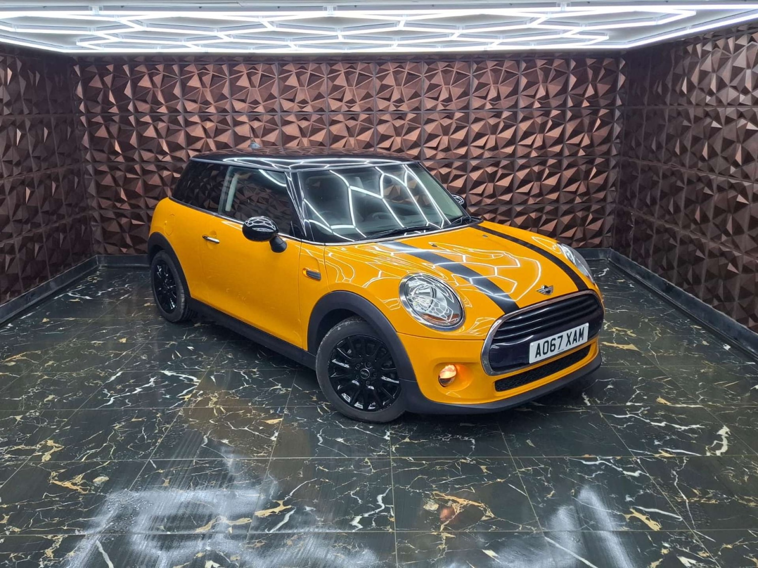 Used MINI Hatch 2017 for sale - 77617085: Photo 2