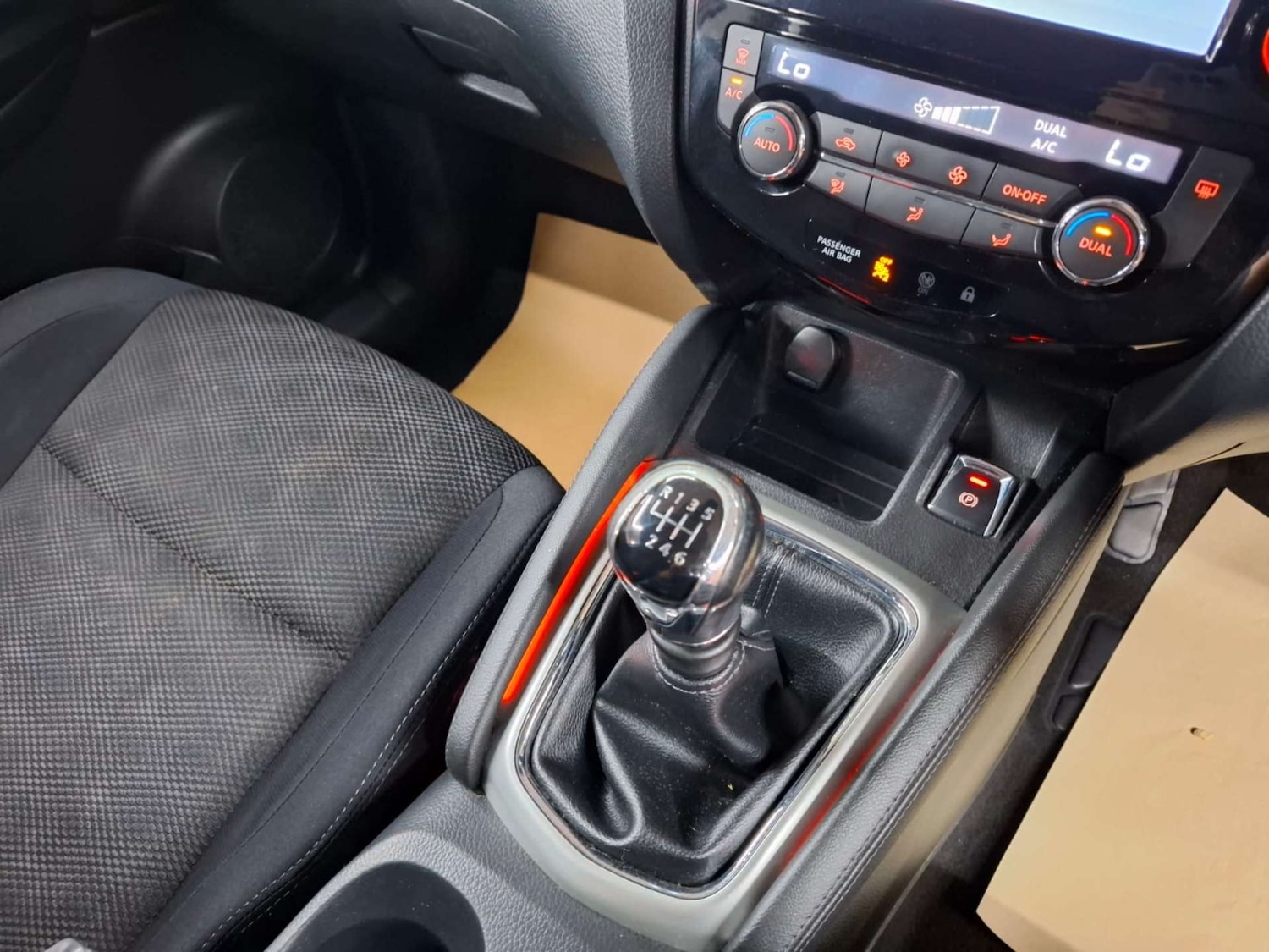 Used Nissan Qashqai 2016 for sale - 77151266: Photo 15