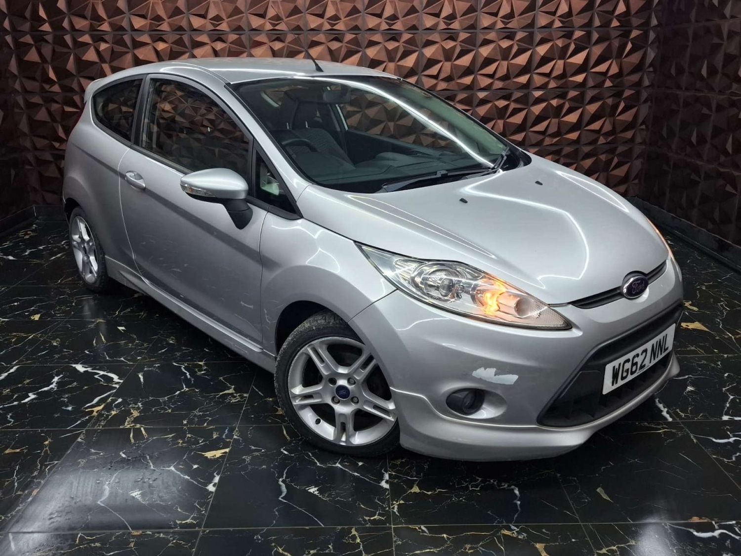 Used Ford Fiesta 2012 for sale - 77151248: Photo 2