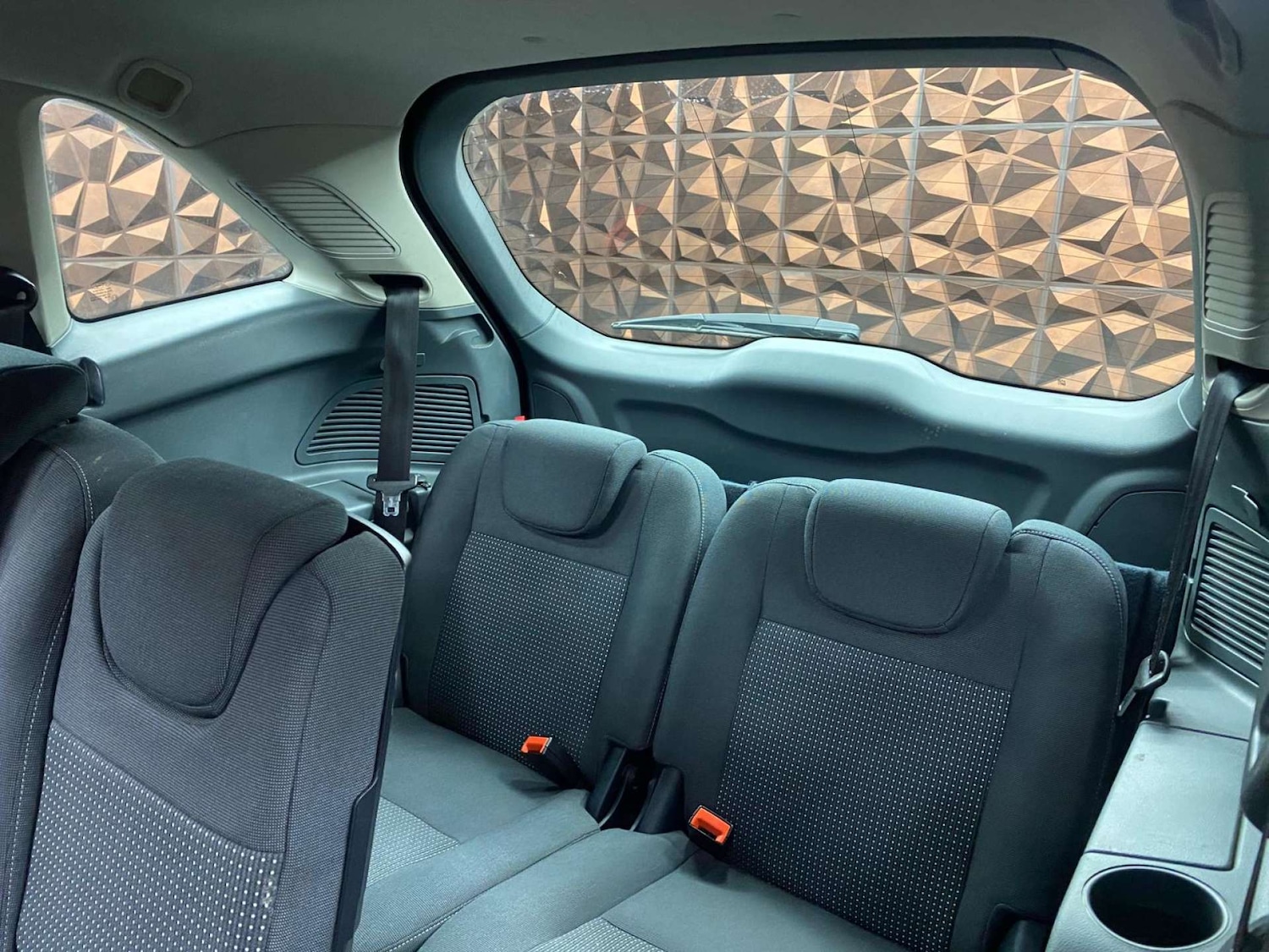 Used Ford C-Max 2012 for sale - 77151138: Photo 17