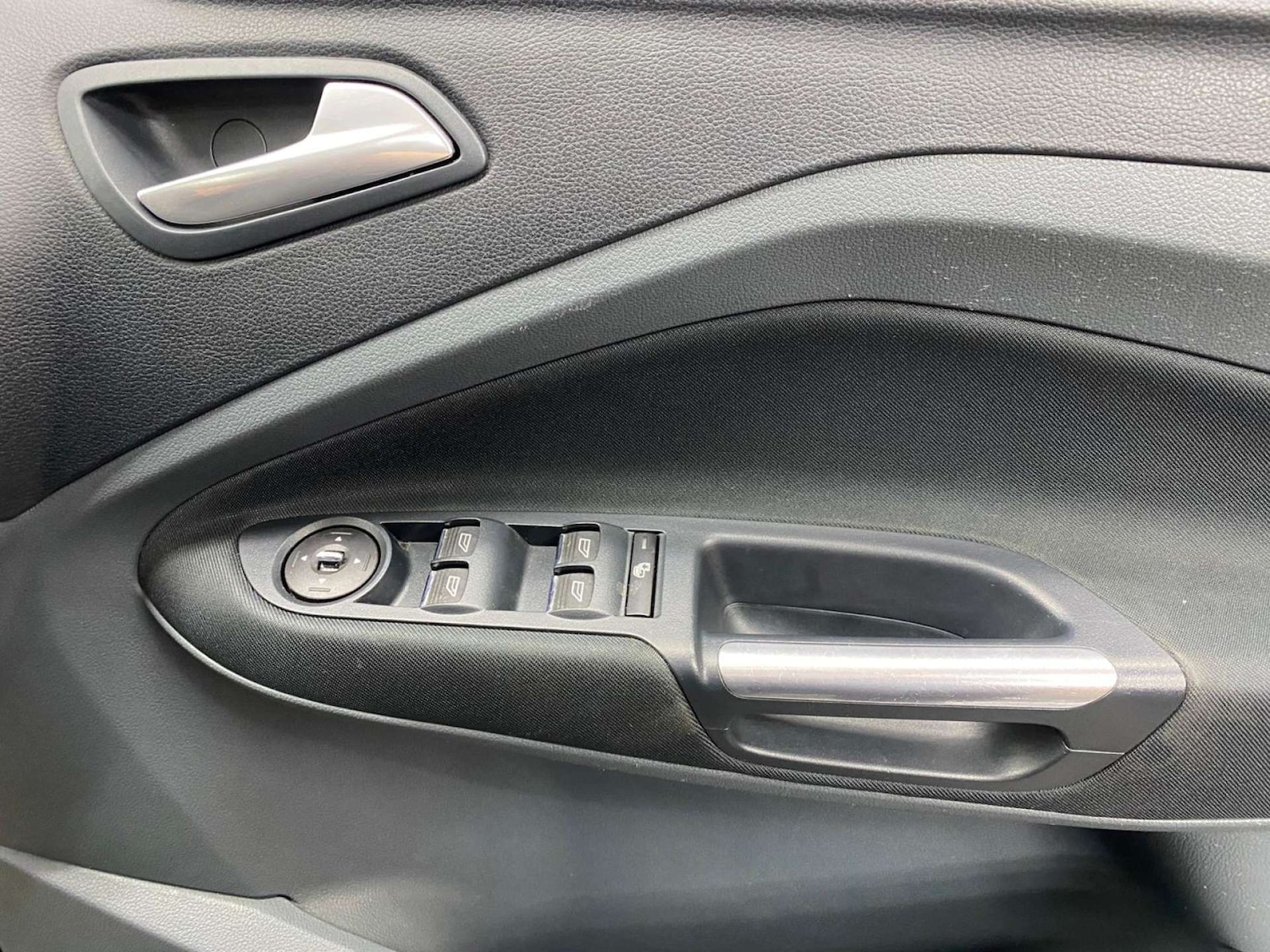 Used Ford C-Max 2012 for sale - 77151138: Photo 8