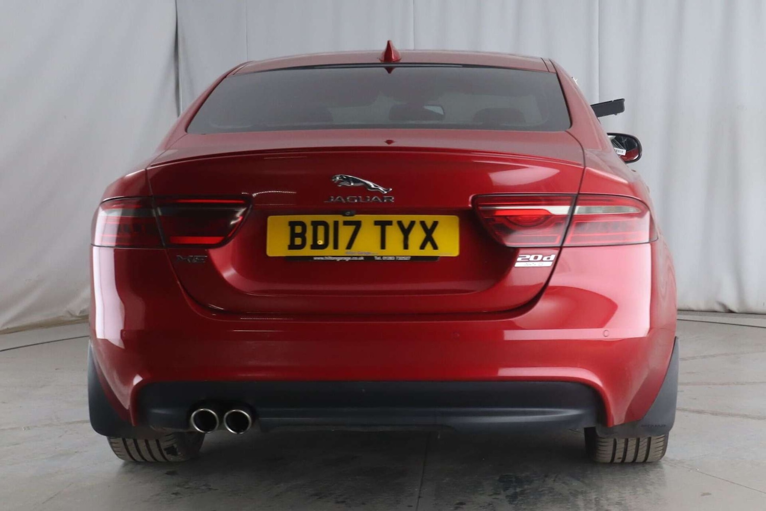 Used Jaguar XE 2017 for sale - 76921343: Photo 6