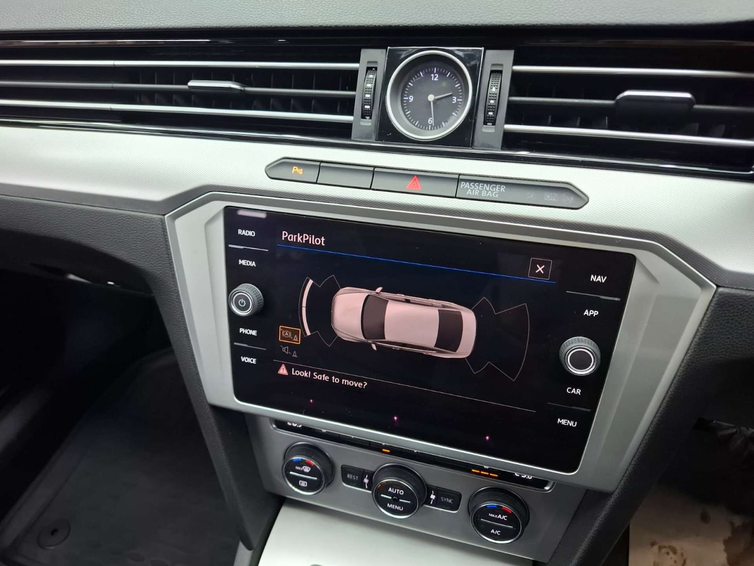 Used Volkswagen Passat 2019 for sale - 77151228: Photo 15