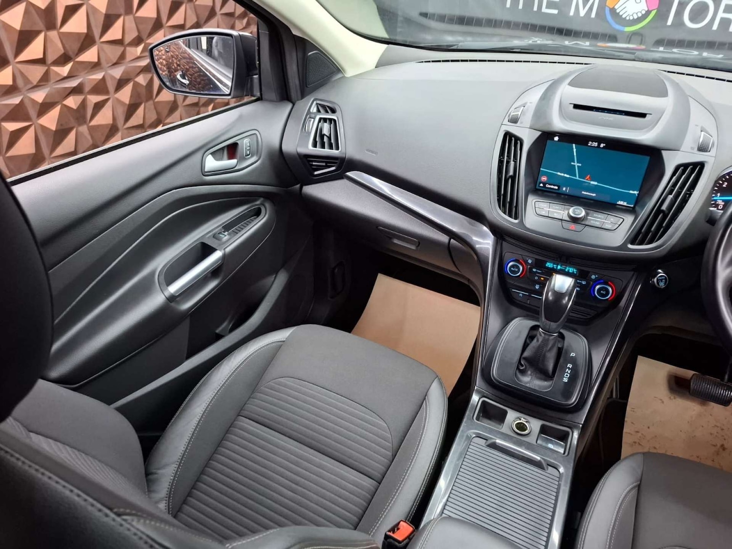 Used Ford Kuga 2018 for sale - 77151162: Photo 17