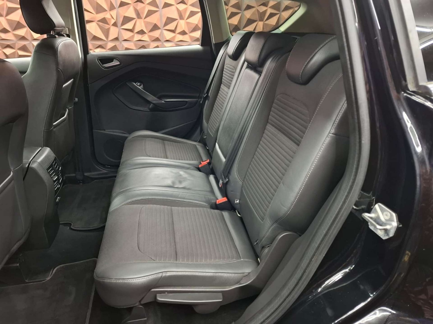 Used Ford Kuga 2018 for sale - 77151162: Photo 31