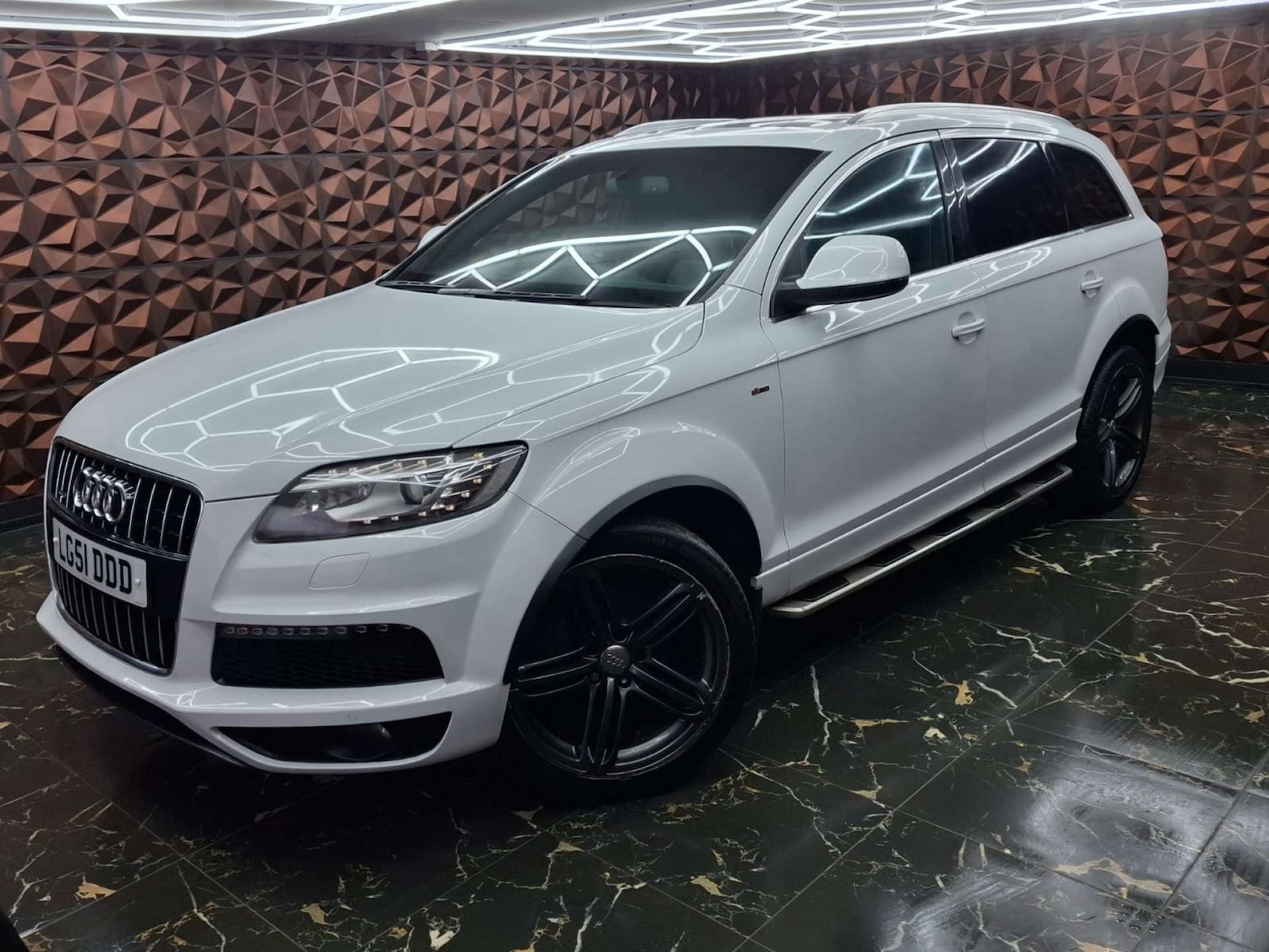 Used Audi Q7 2012 for sale - 77151318: Photo 3