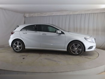 Used Mercedes-Benz A-Class 2013 for sale - 77721679: Photo