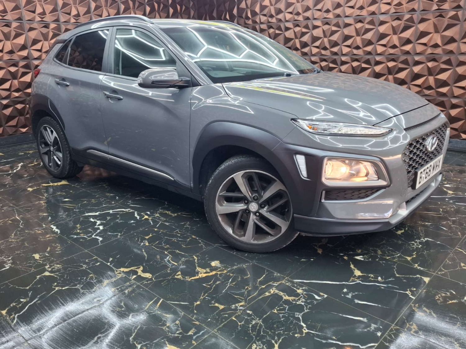 Used Hyundai KONA 2018 for sale - 76921398: Photo 8