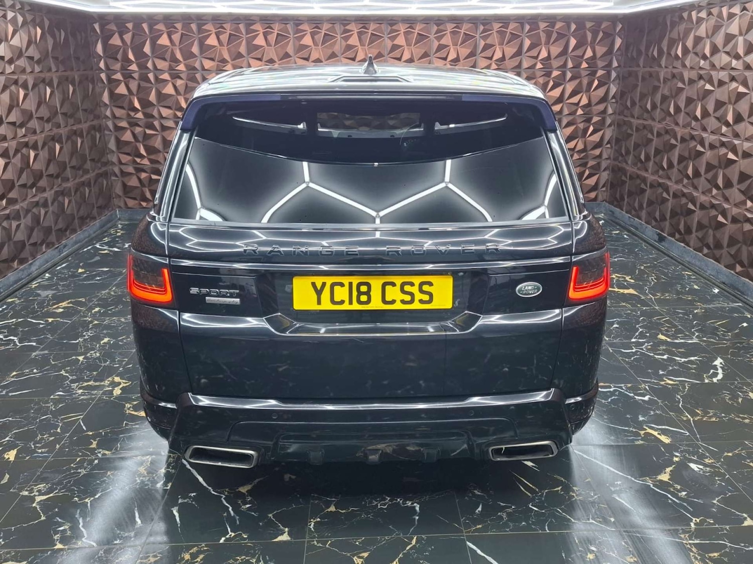 Used Land Rover Range Rover Sport 2018 for sale - 76921465: Photo 31