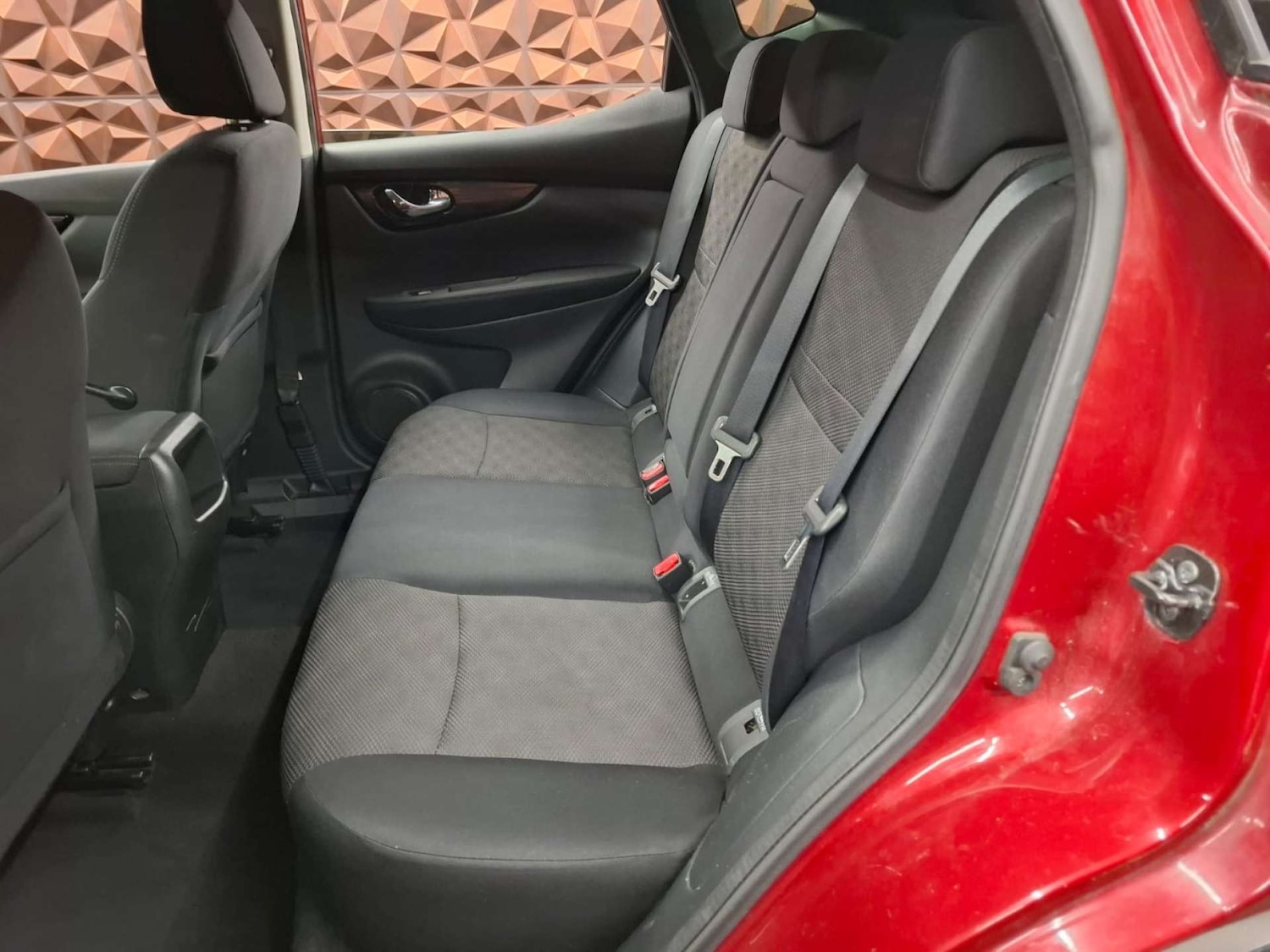 Used Nissan Qashqai 2016 for sale - 76921414: Photo 14