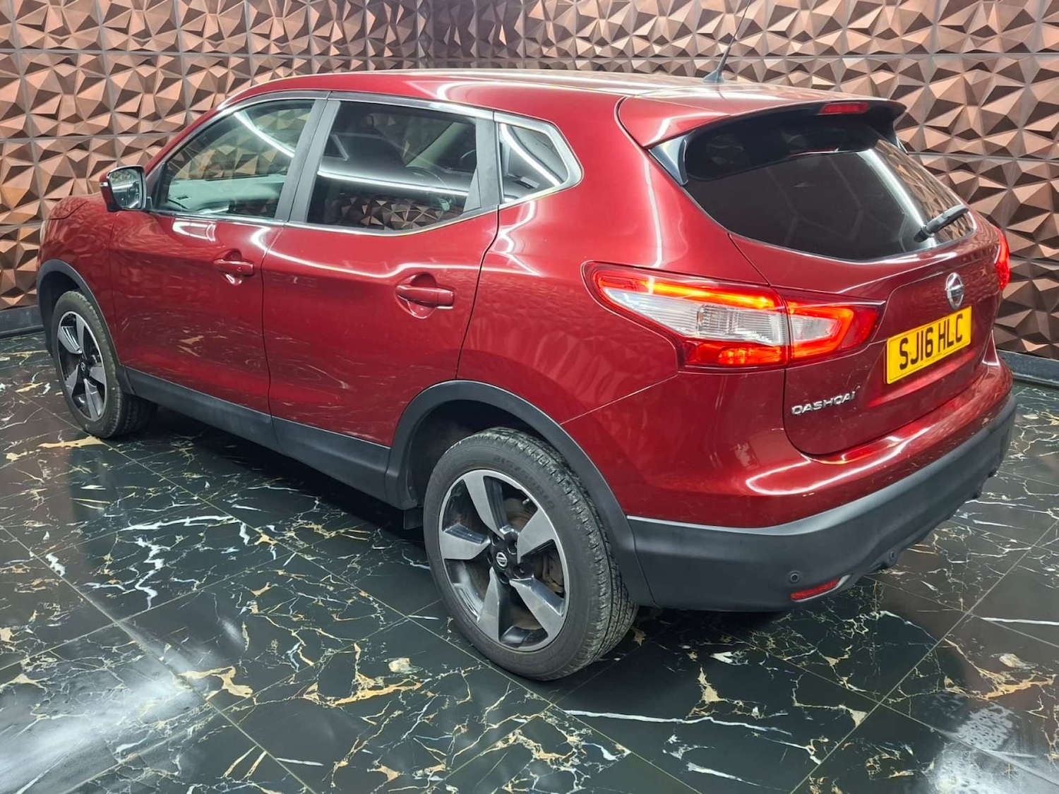 Used Nissan Qashqai 2016 for sale - 76921414: Photo 25