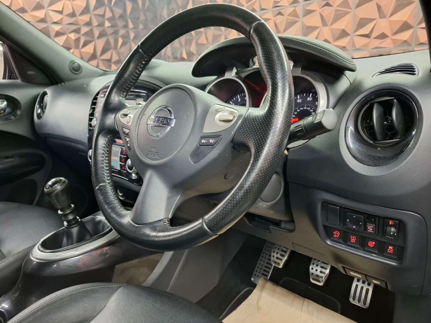 Used Nissan Juke 2017 for sale - 76921502: Photo 23