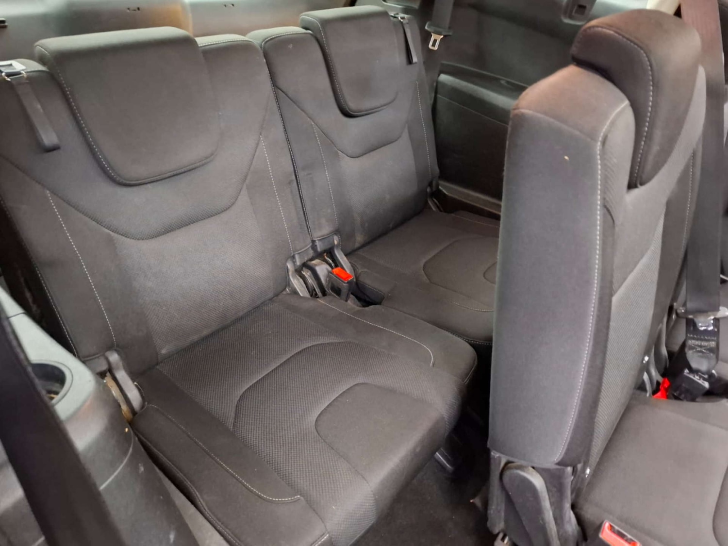 Used Ford S-Max 2017 for sale - 76921346: Photo 16