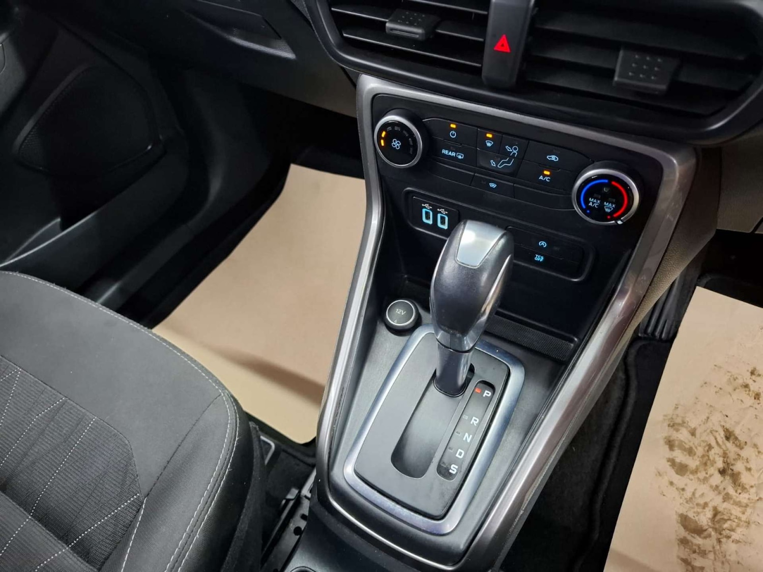 Used Ford Ecosport 2018 for sale - 77151133: Photo 15