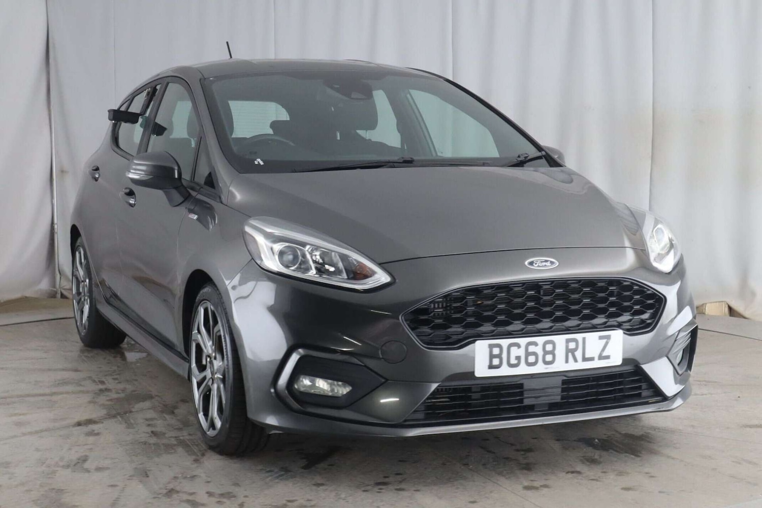 Used Ford Fiesta 2018 for sale - 76921366: Photo 2