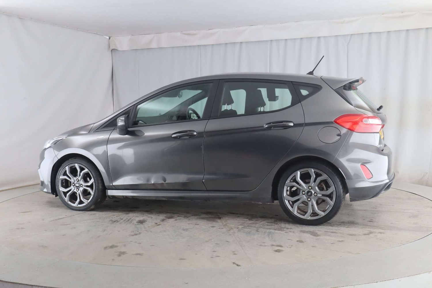 Used Ford Fiesta 2018 for sale - 76921366: Photo 4