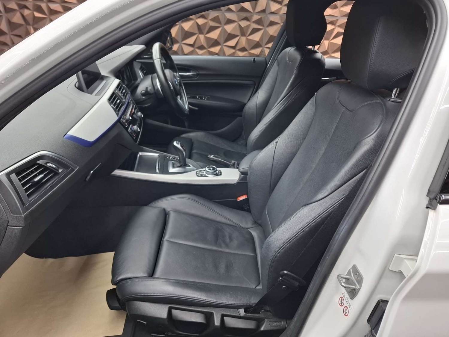 Used BMW 1 Series 2018 for sale - 77469995: Photo 14