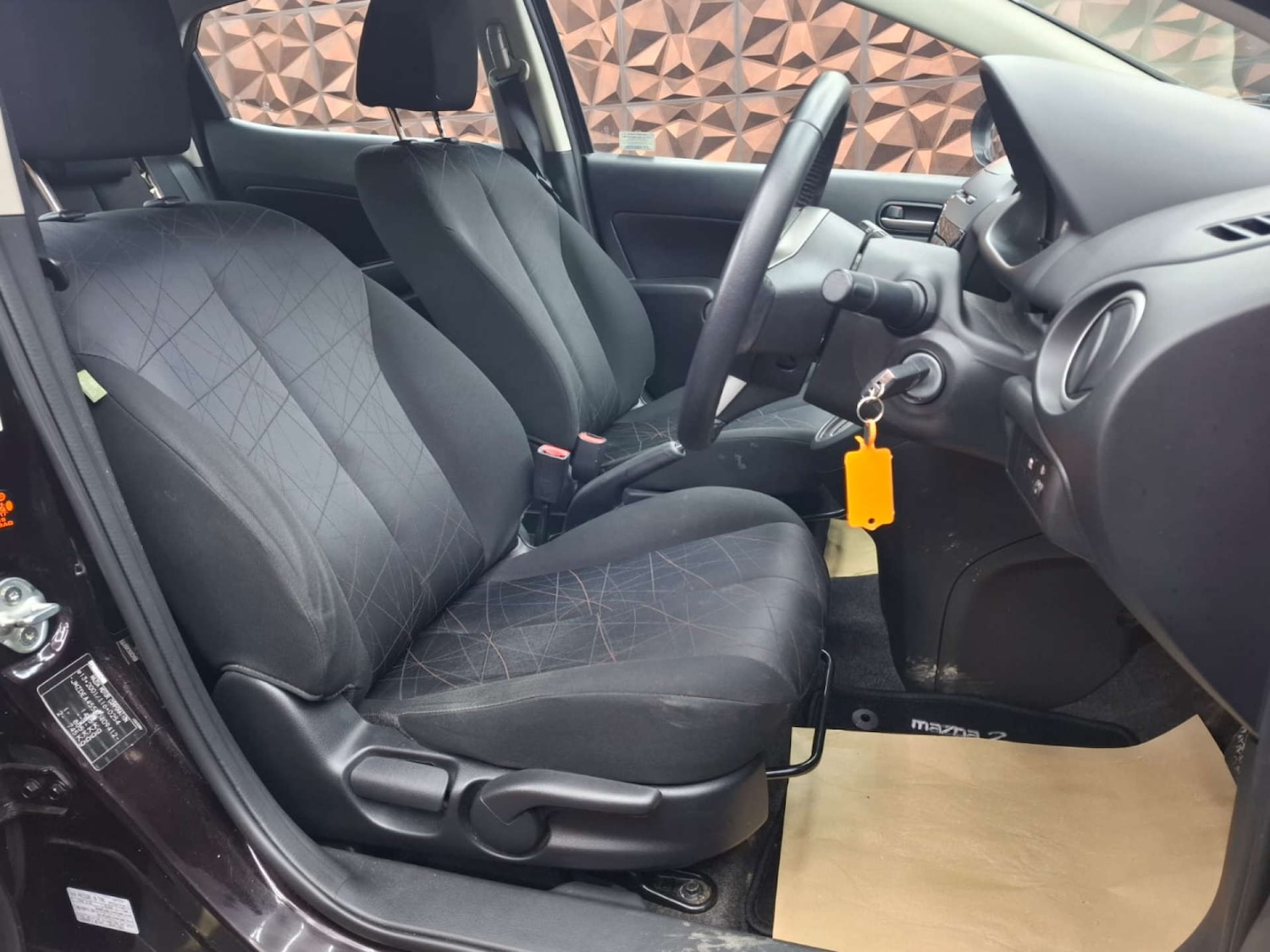 Used Mazda Mazda2 2011 for sale - 77151260: Photo 12