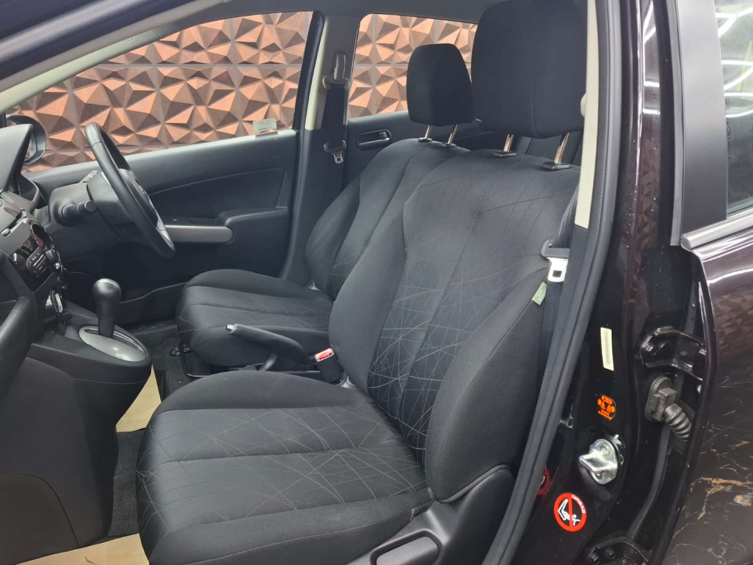 Used Mazda Mazda2 2011 for sale - 77151260: Photo 20