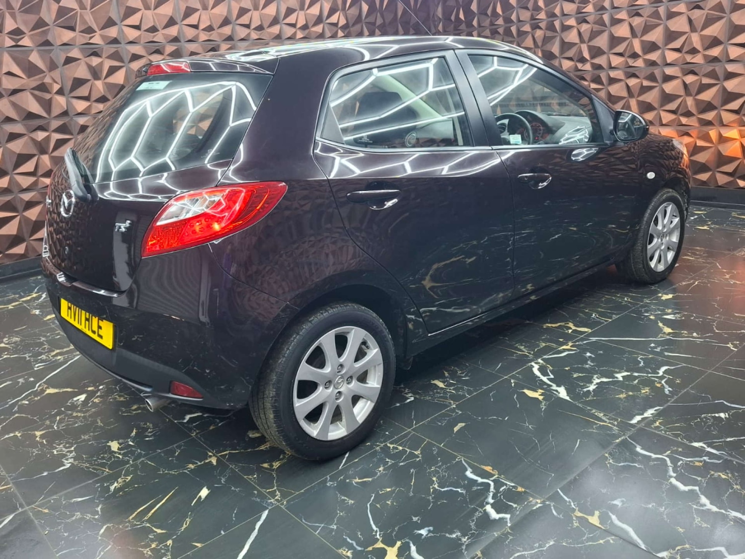 Used Mazda Mazda2 2011 for sale - 77151260: Photo 38