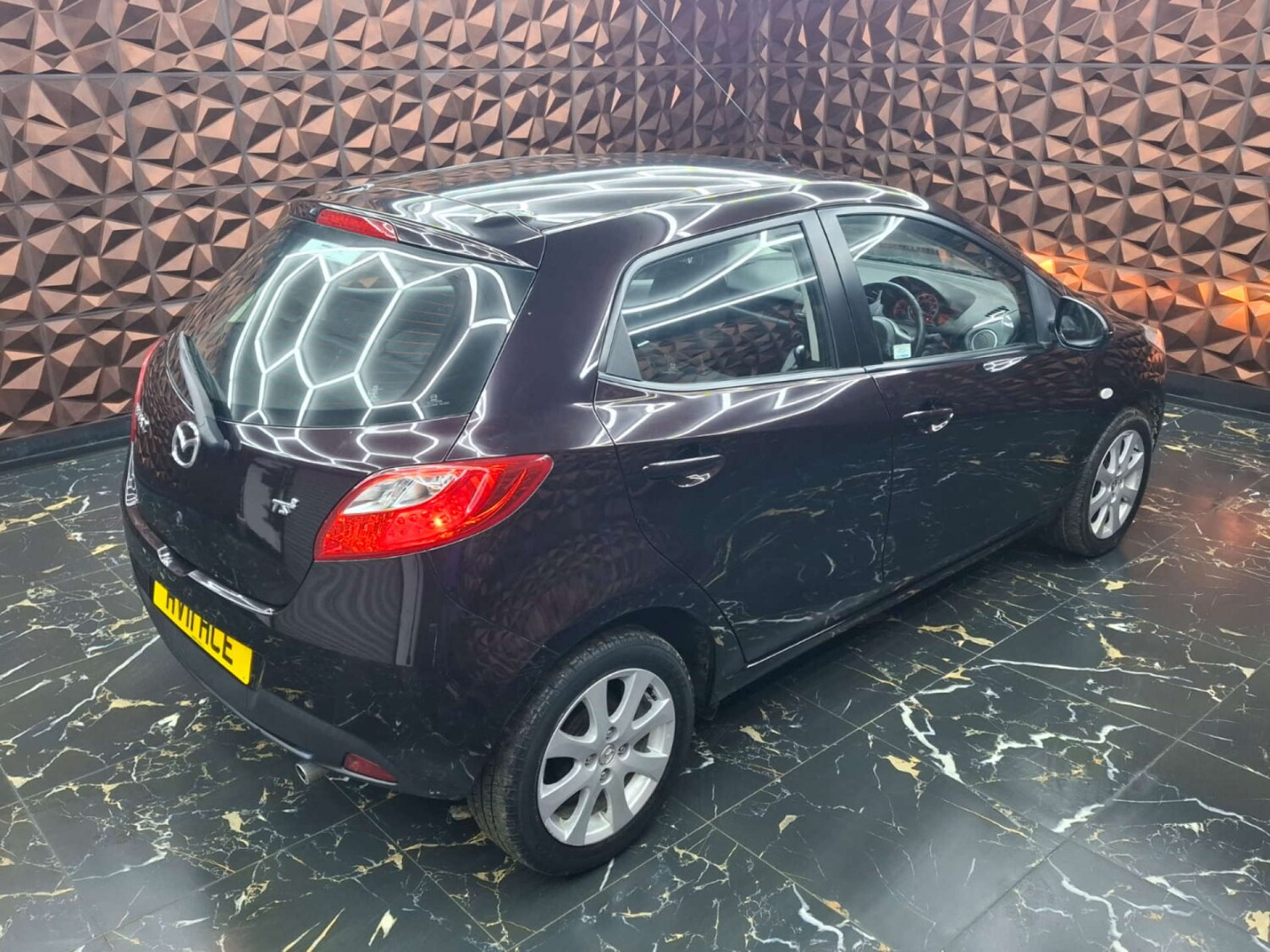 Used Mazda Mazda2 2011 for sale - 77151260: Photo 39