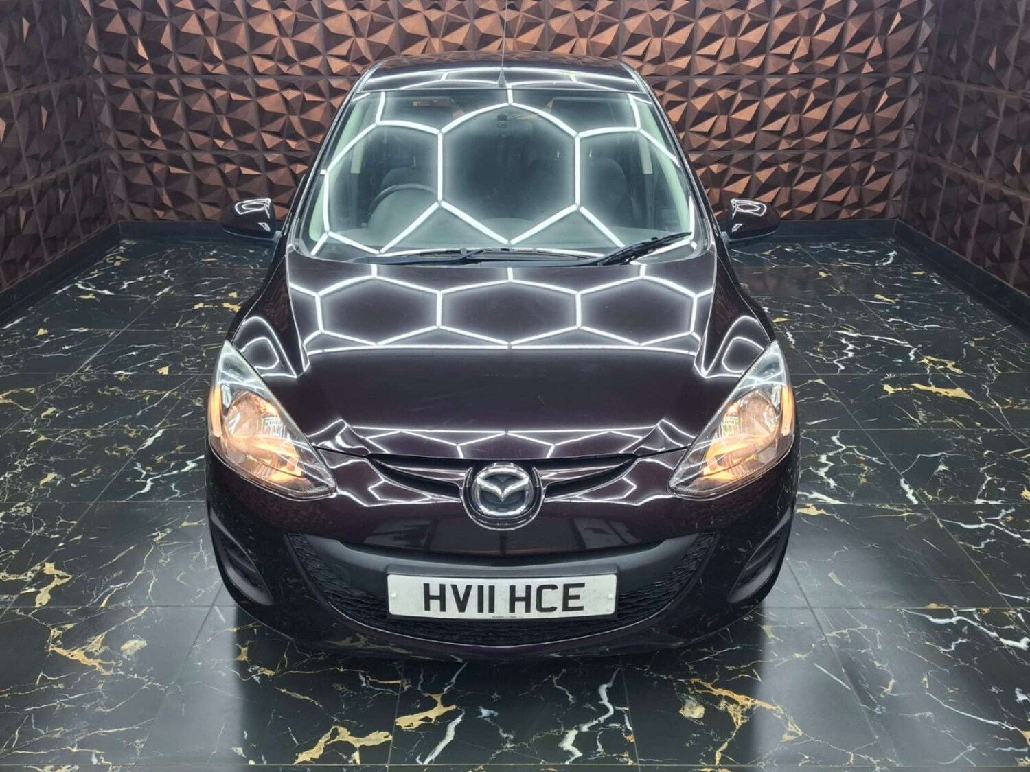 Used Mazda Mazda2 2011 for sale - 77151260: Photo 4