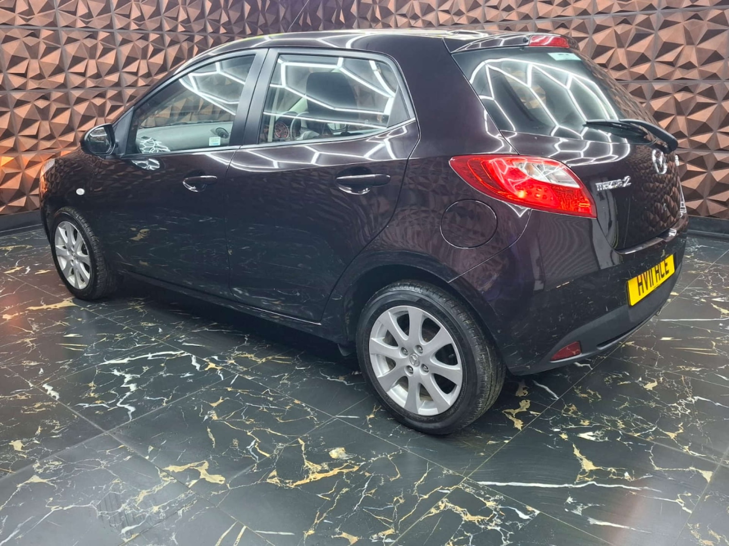 Used Mazda Mazda2 2011 for sale - 77151260: Photo 40