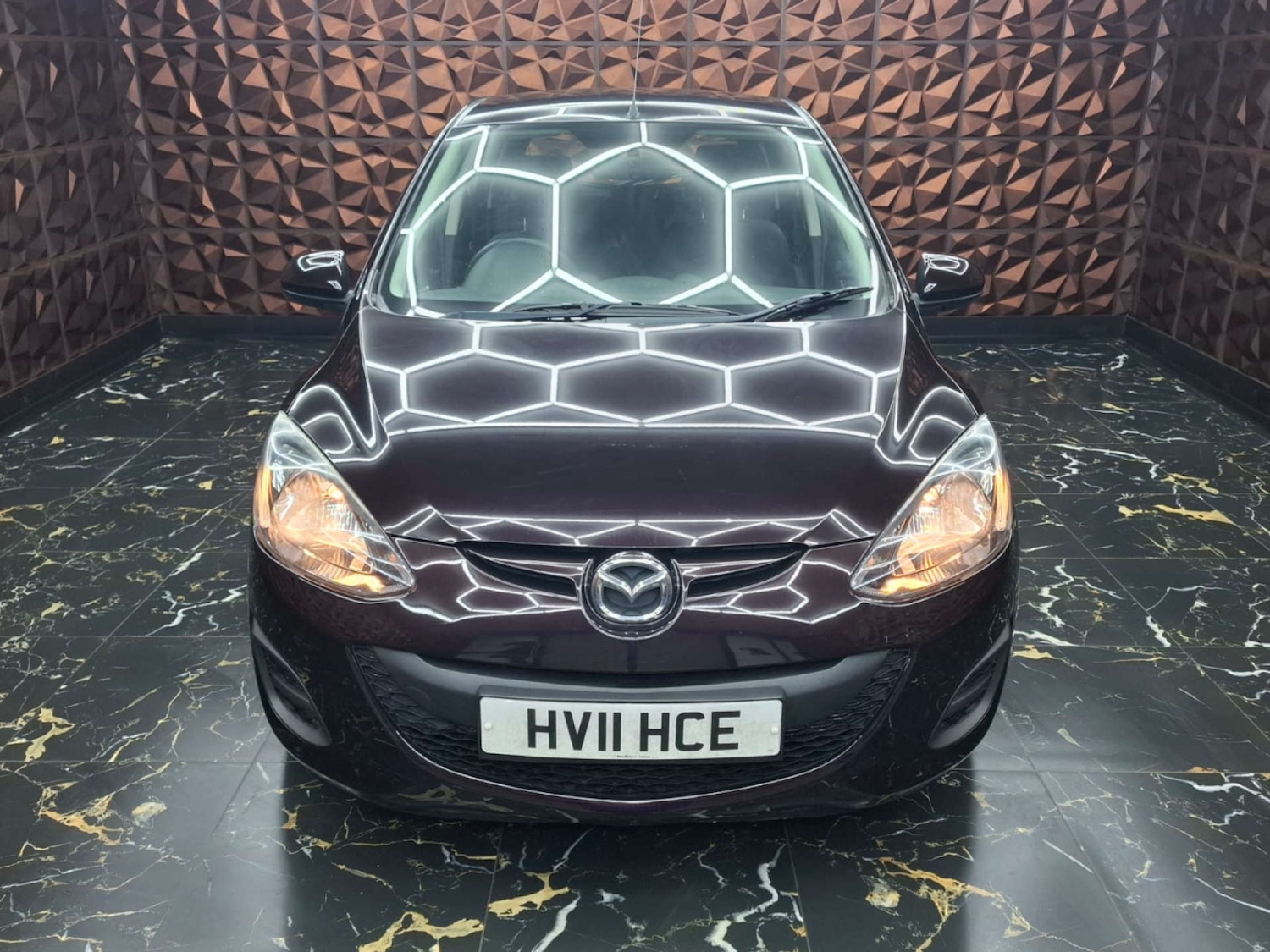 Used Mazda Mazda2 2011 for sale - 77151260: Photo 5