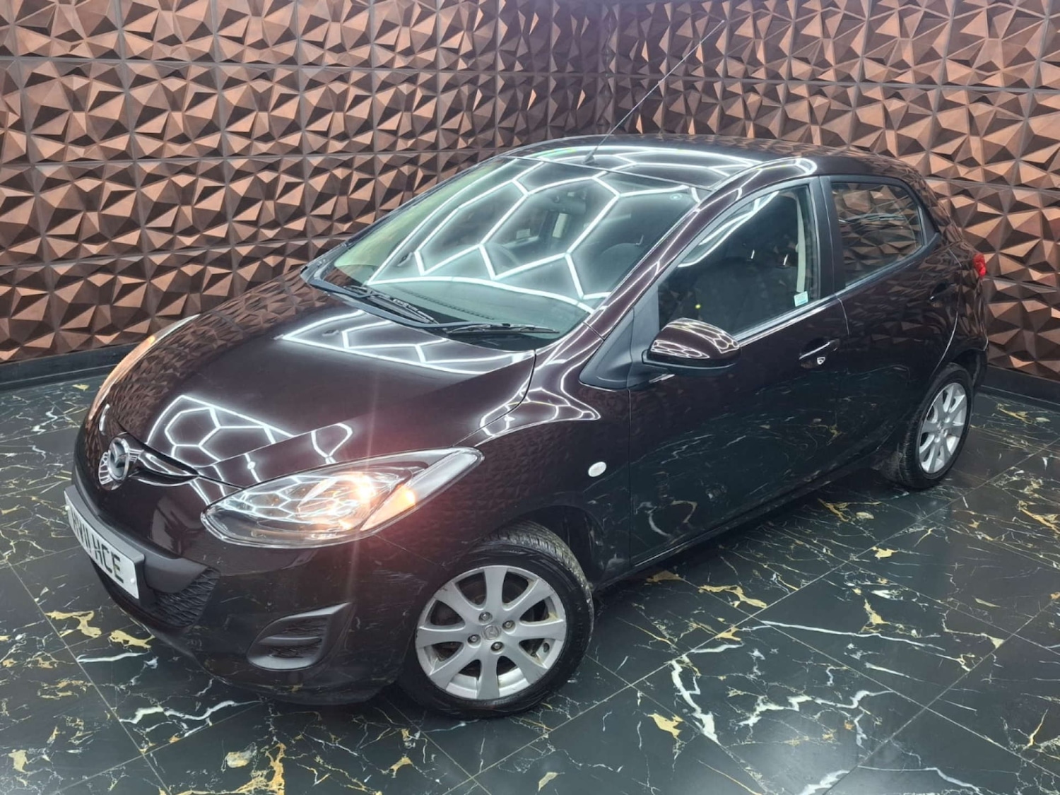 Used Mazda Mazda2 2011 for sale - 77151260: Photo 7