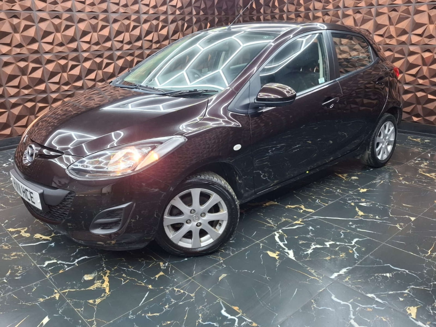 Used Mazda Mazda2 2011 for sale - 77151260: Photo 9