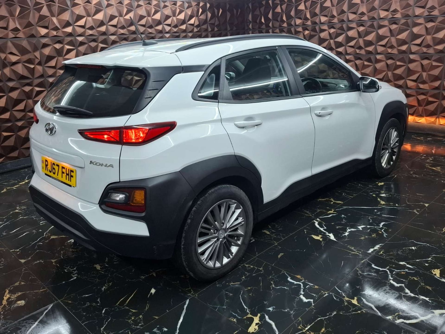 Used Hyundai KONA 2018 for sale - 77151165: Photo 22