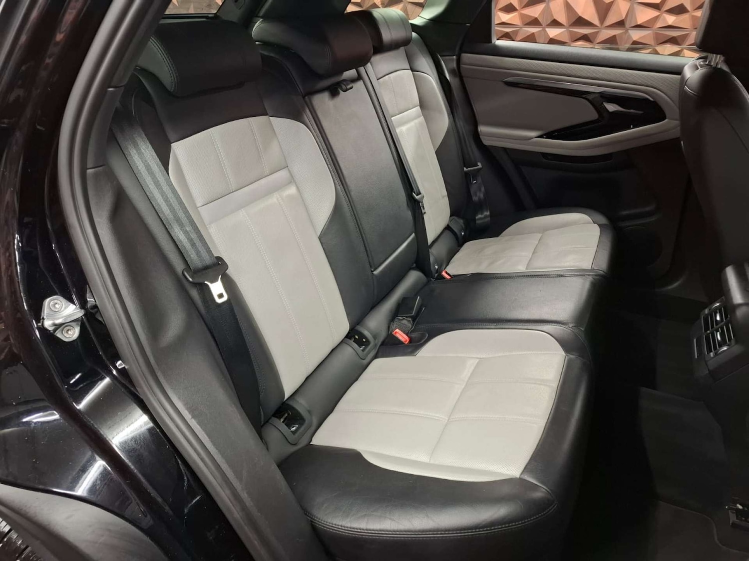 Used Land Rover Range Rover Evoque 2020 for sale - 76921430: Photo 11