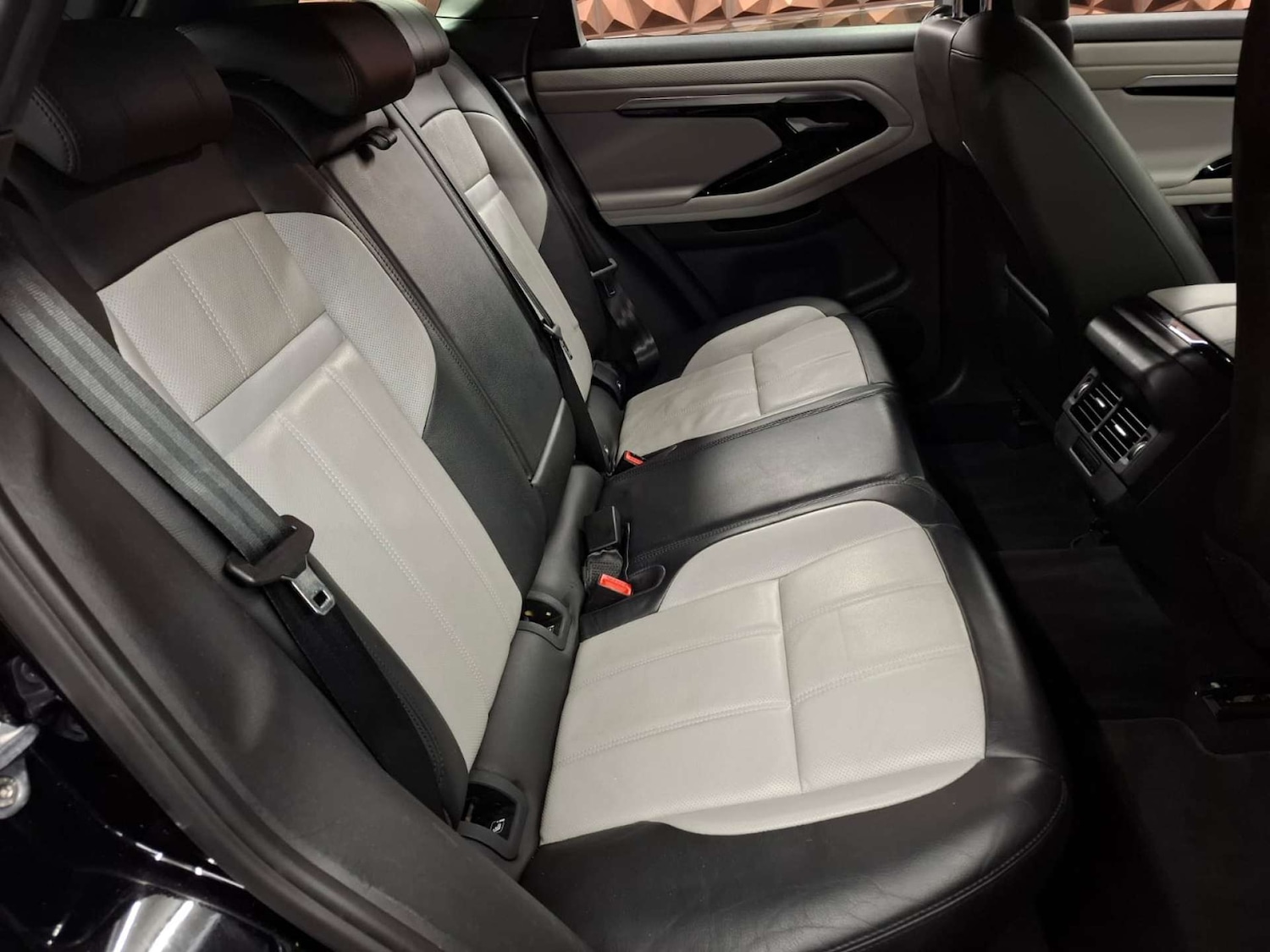 Used Land Rover Range Rover Evoque 2020 for sale - 76921430: Photo 12