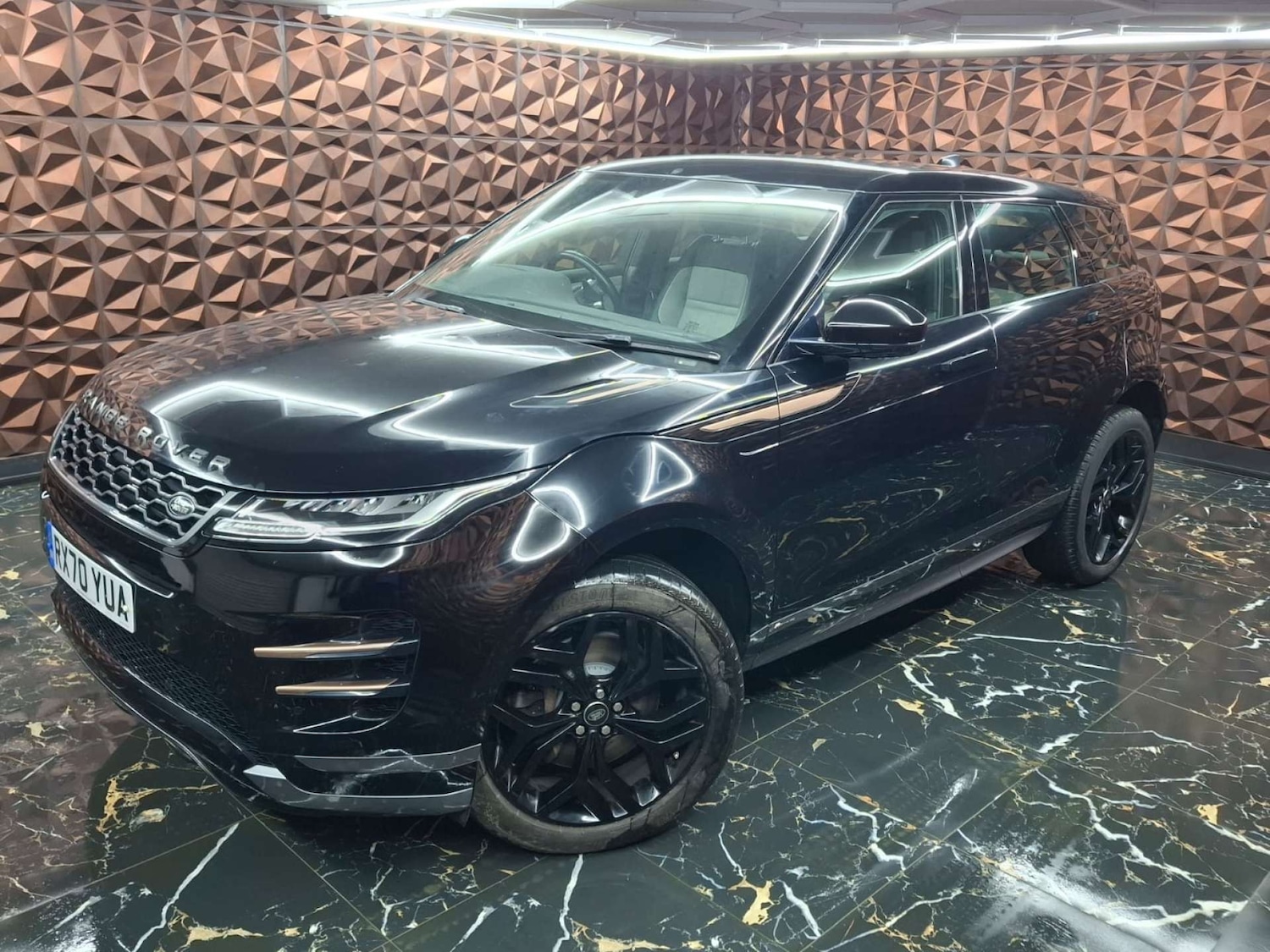 Used Land Rover Range Rover Evoque 2020 for sale - 76921430: Photo 4