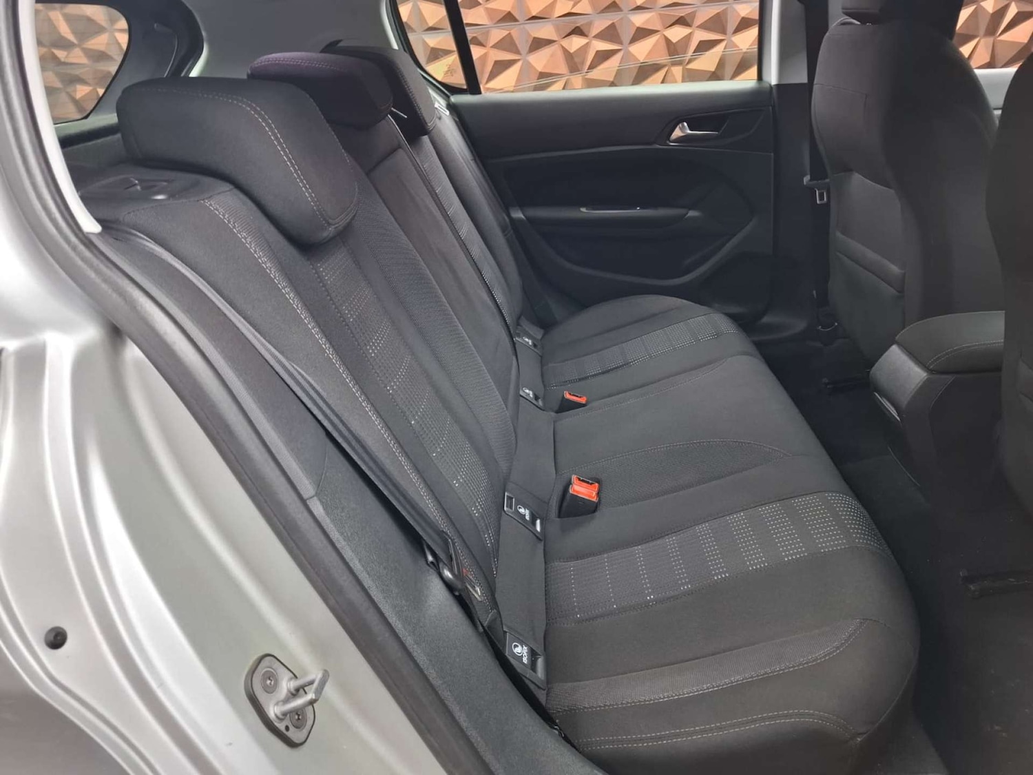 Used Peugeot 308 2016 for sale - 77151163: Photo 13