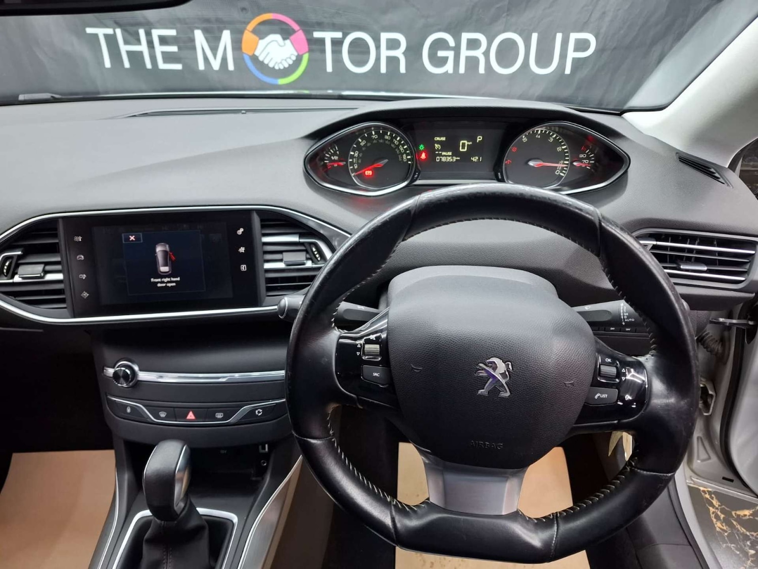 Used Peugeot 308 2016 for sale - 77151163: Photo 26