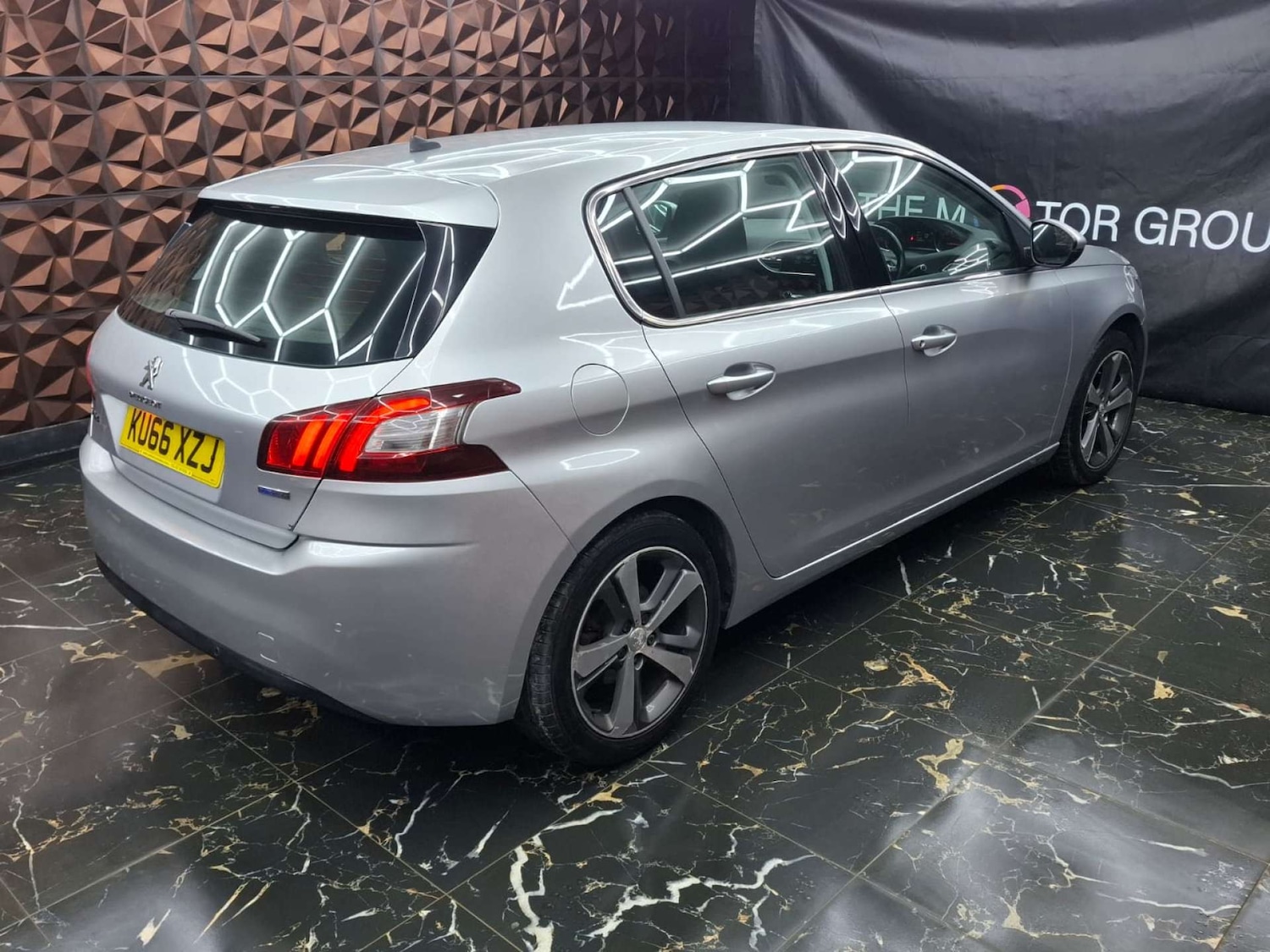 Used Peugeot 308 2016 for sale - 77151163: Photo 28