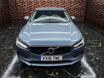 Used Volvo S90 2018 for sale - 76921455: Photo