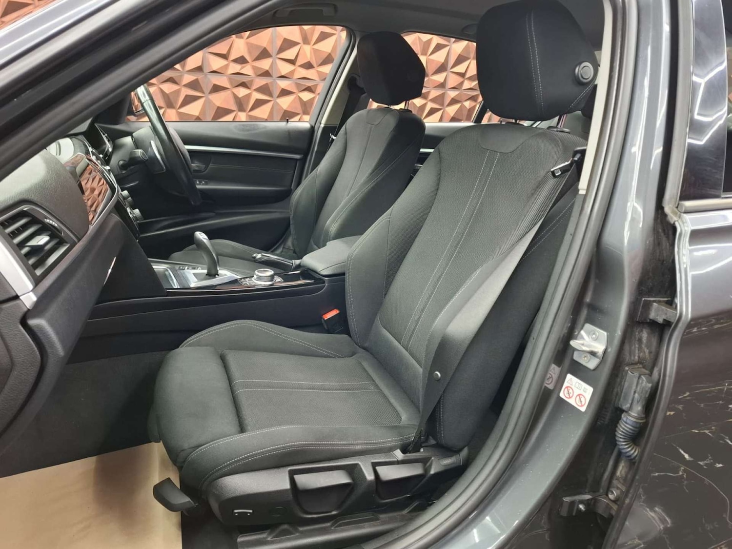 Used BMW 3 Series 2018 for sale - 78083599: Photo 21