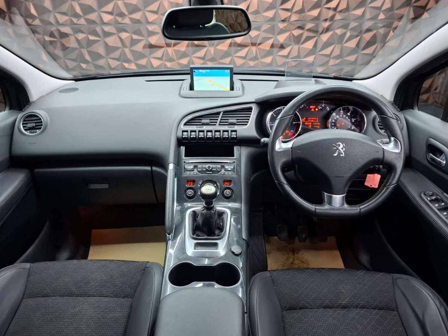Used Peugeot 3008 2015 for sale - 76921518: Photo 14