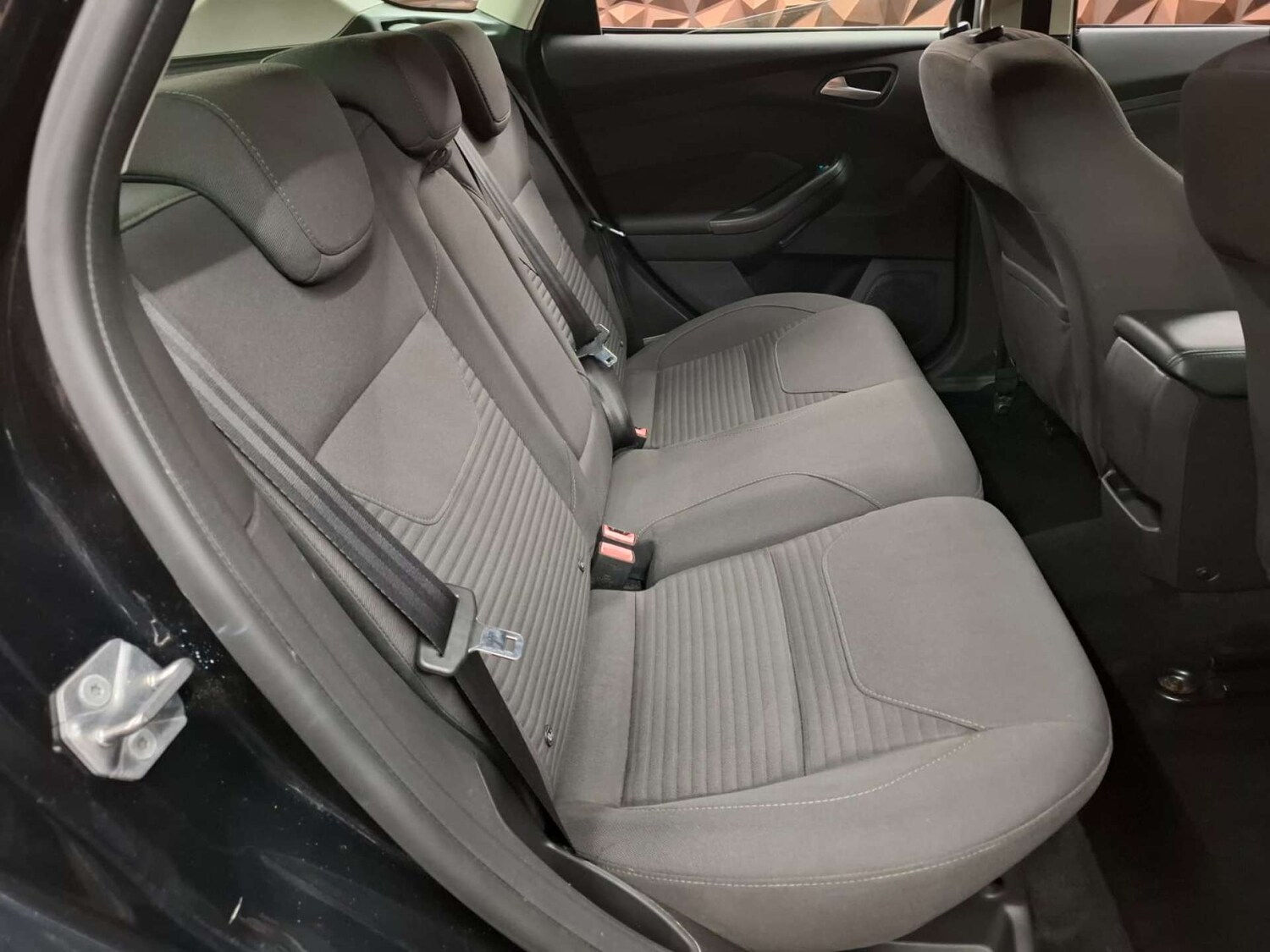 Used Ford Focus 2015 for sale - 76921459: Photo 11