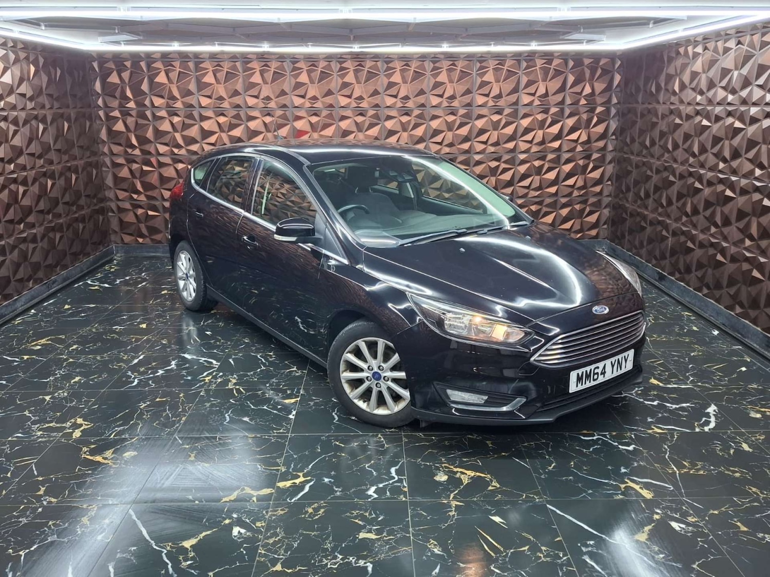 Used Ford Focus 2015 for sale - 76921459: Photo 2