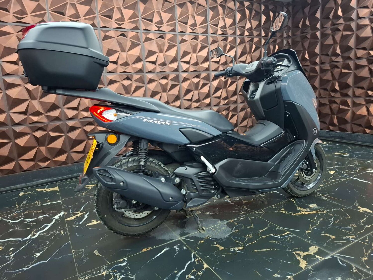Yamaha NMAX 125